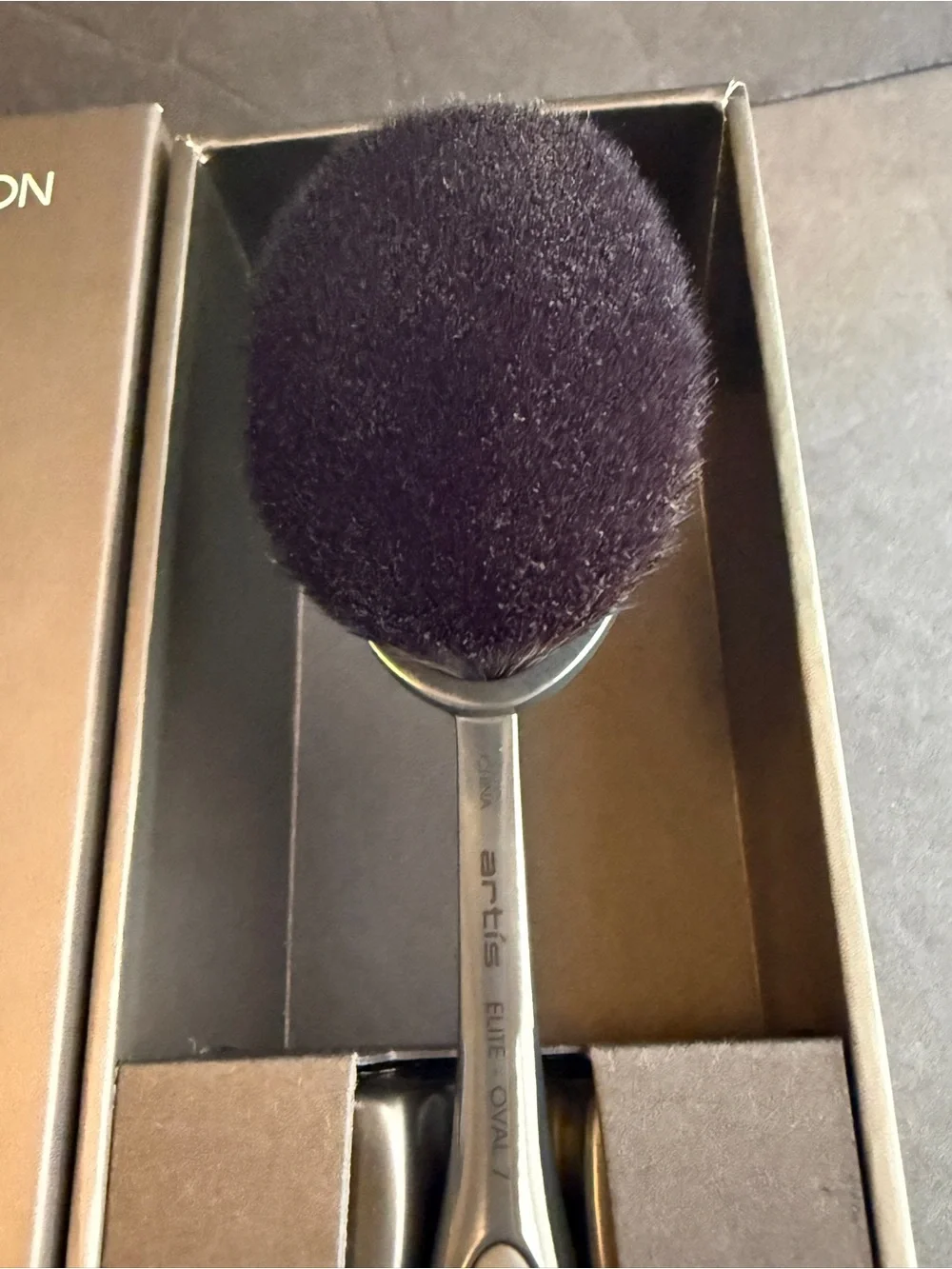 Artis Elite Oval 7 Makeup Brush Black New In Box NIB CosmeFibre Foundation